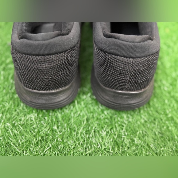 Nike Revolution 4 Men's Running Shoes Size 8.5 - Picture 7 of 7